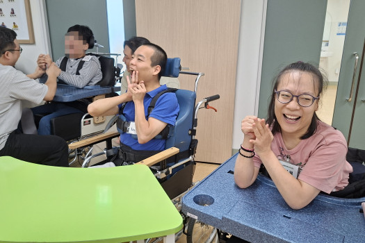 구로구보건소와 함께하는 찾아가는 건강교실 (뇌건강·웃음활동)